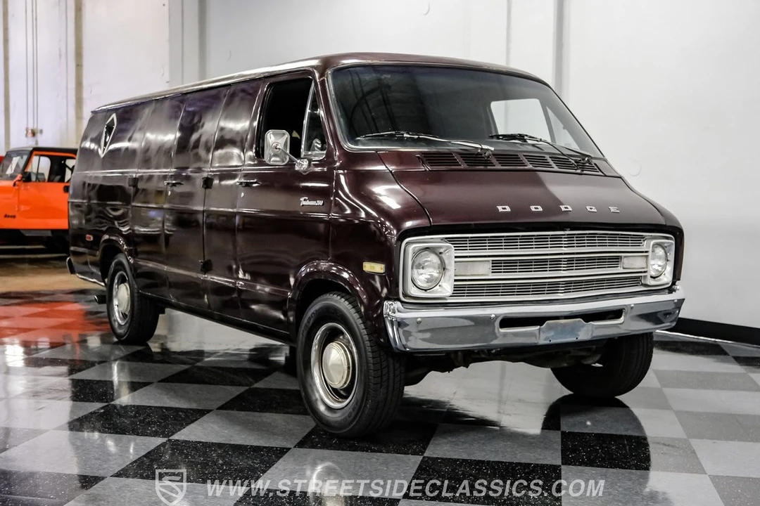 1977 Dodge Ram Van - Image 16 of 21