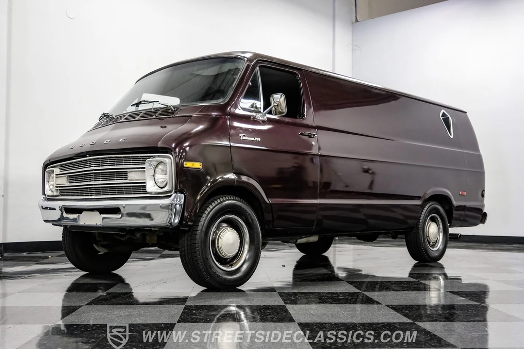 1977 Dodge Ram Van - Image 20 of 21