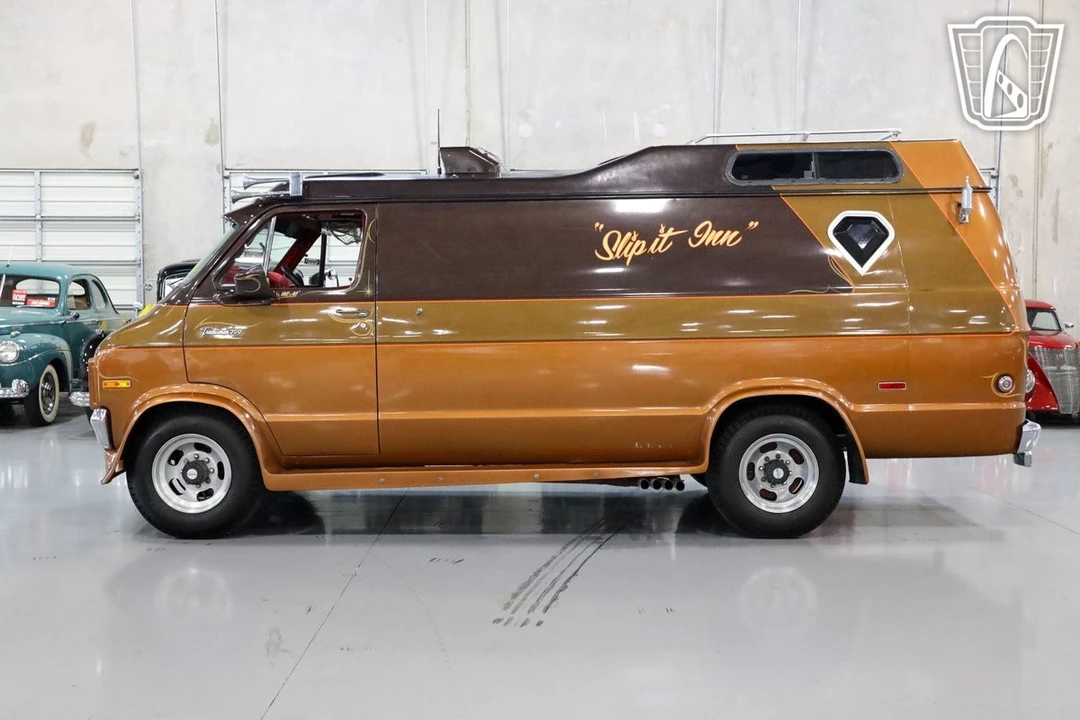 1977 Dodge Ram Van - Image 12 of 12
