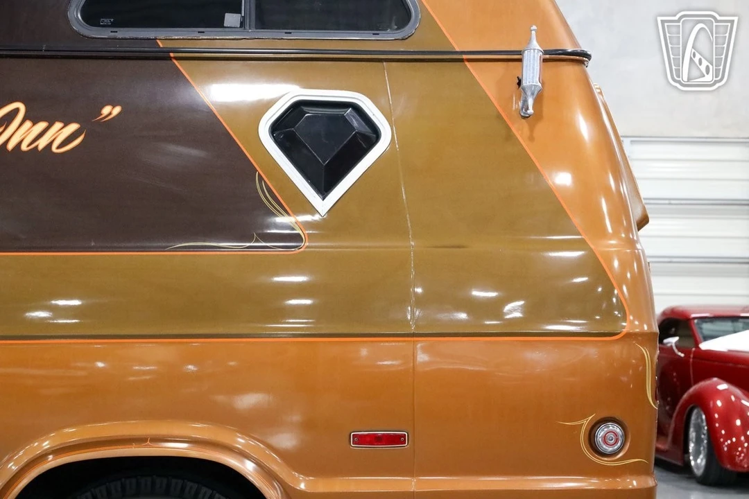 1977 Dodge Ram Van - Image 21 of 21