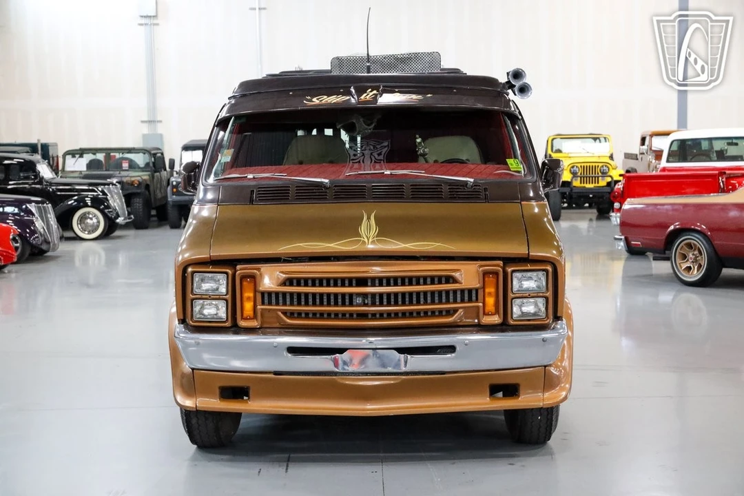 1977 Dodge Ram Van - Image 4 of 12