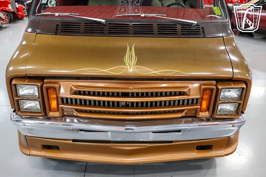1977 Dodge Ram Van - Image 8 of 12