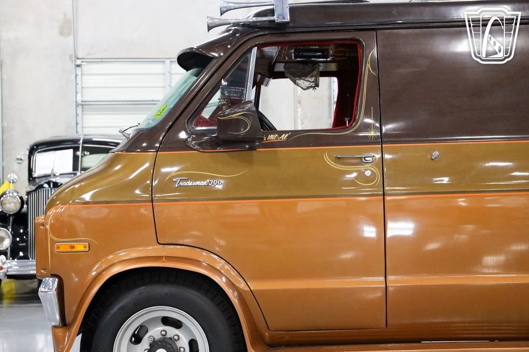 1977 Dodge Ram Van - Image 15 of 21