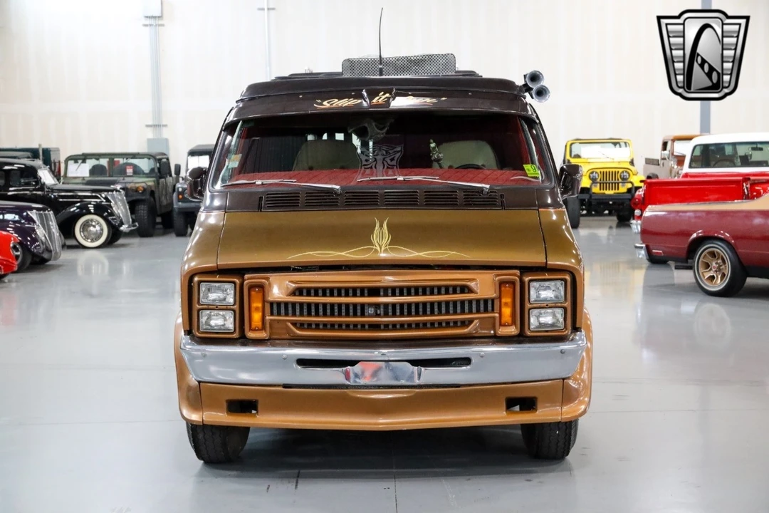 1977 Dodge Ram Van - Image 3 of 12