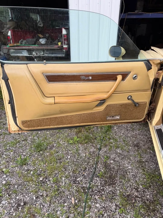 1977 Dodge Charger 4th Gen - Image 6 of 10