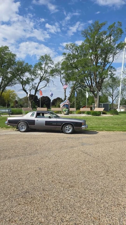 1977 Dodge Charger 4th Gen - Image 7 of 12
