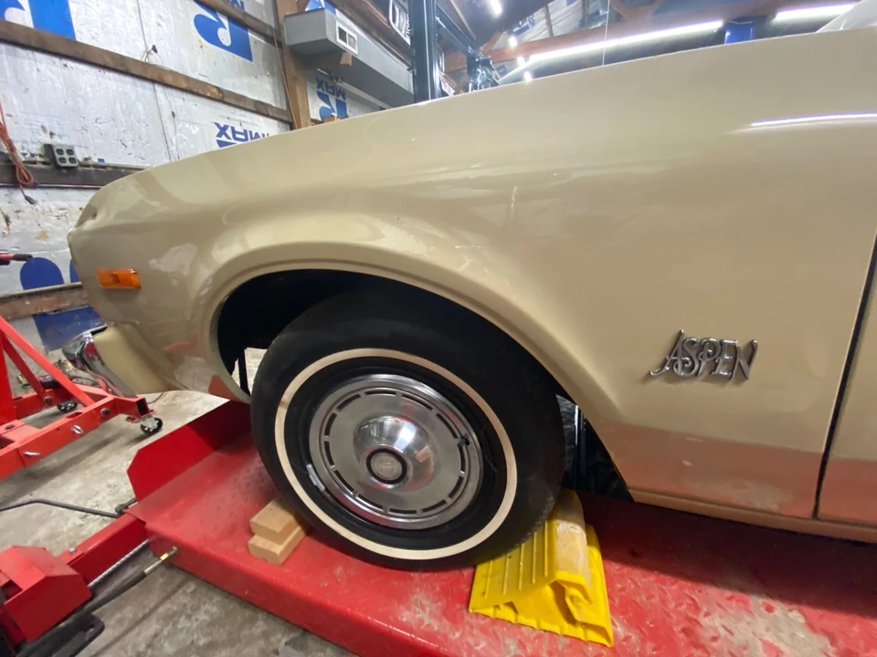 1977 Dodge Diplomat - Image 14 of 20