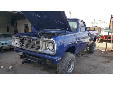 1977 Dodge Power Wagon