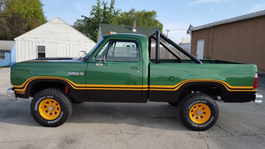 1977 Dodge Power Wagon - Image 2 of 12