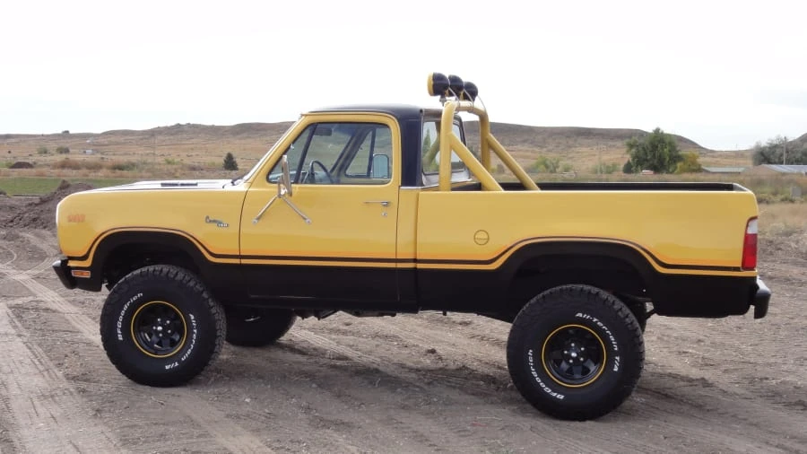1977 Dodge Power Wagon - Image 2 of 11