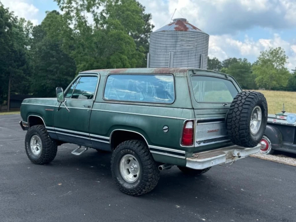 1977 Dodge Ramcharger - Image 3 of 21