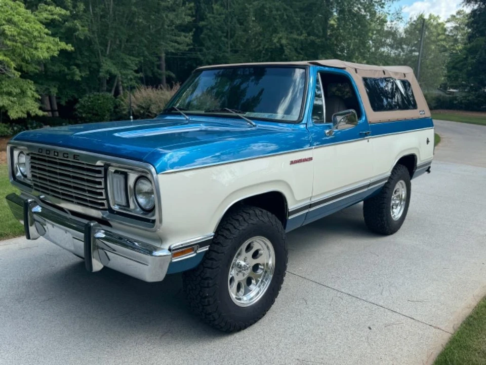 1977 Dodge Ramcharger - Image 12 of 21