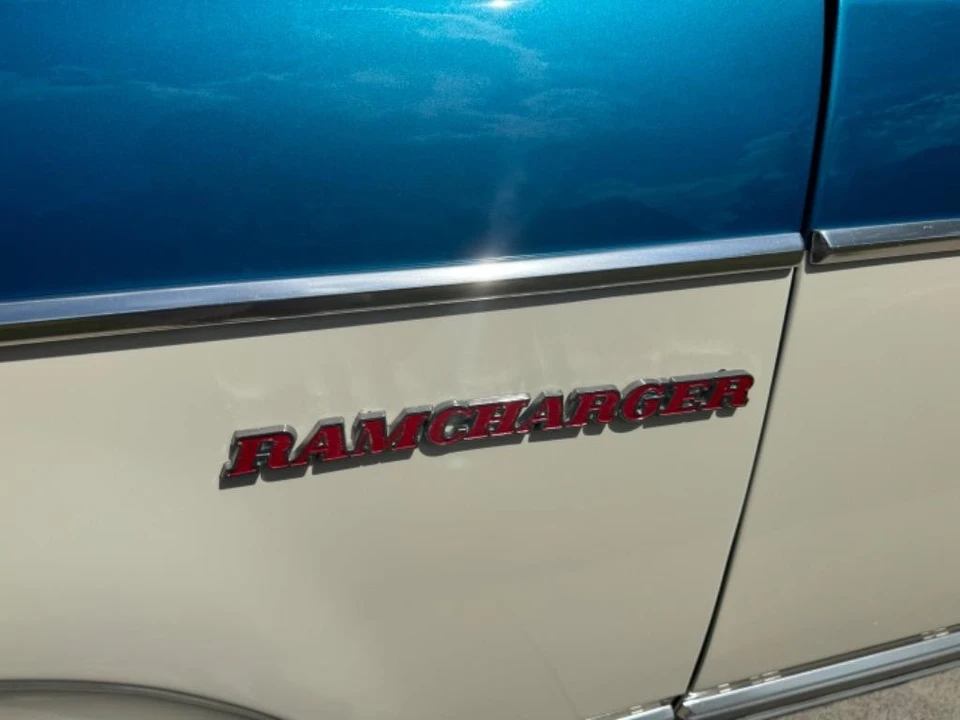 1977 Dodge Ramcharger - Image 11 of 21
