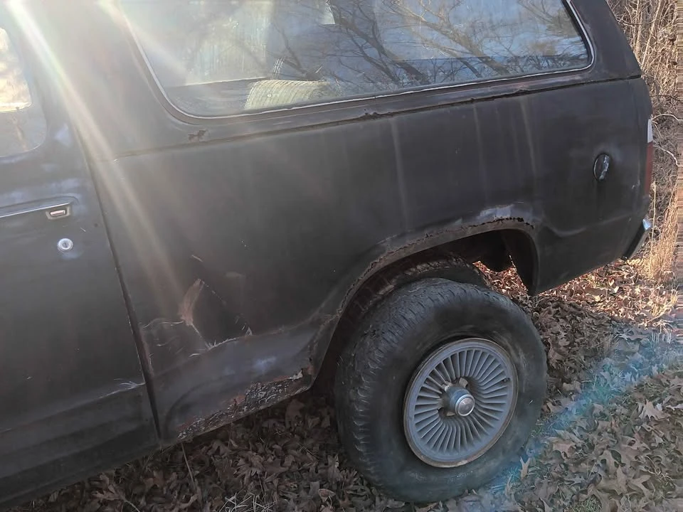 1977 Dodge Ramcharger - Image 3 of 12