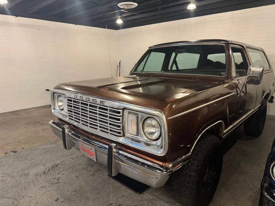 1977 Dodge Ramcharger - Image 4 of 13
