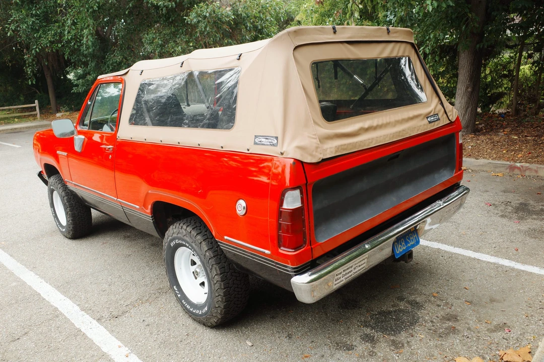 1977 Dodge Ramcharger - Image 10 of 31