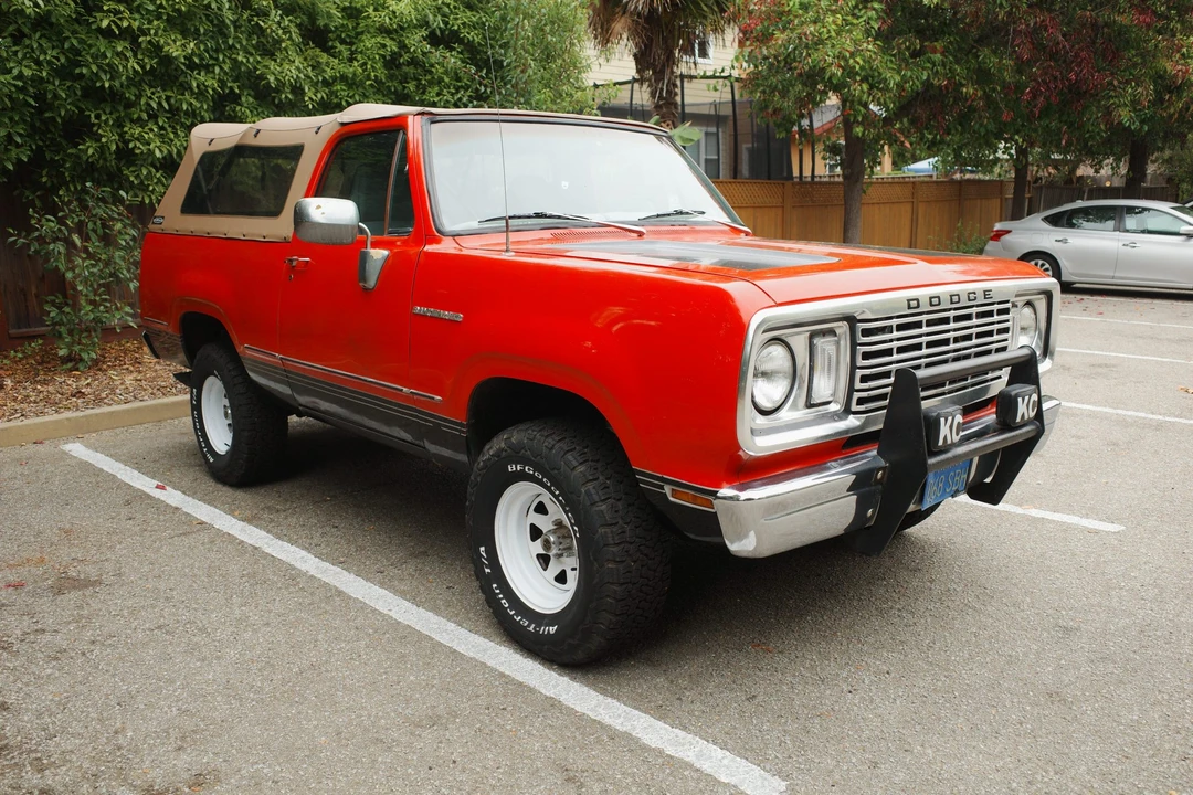 1977 Dodge Ramcharger - Image 5 of 31