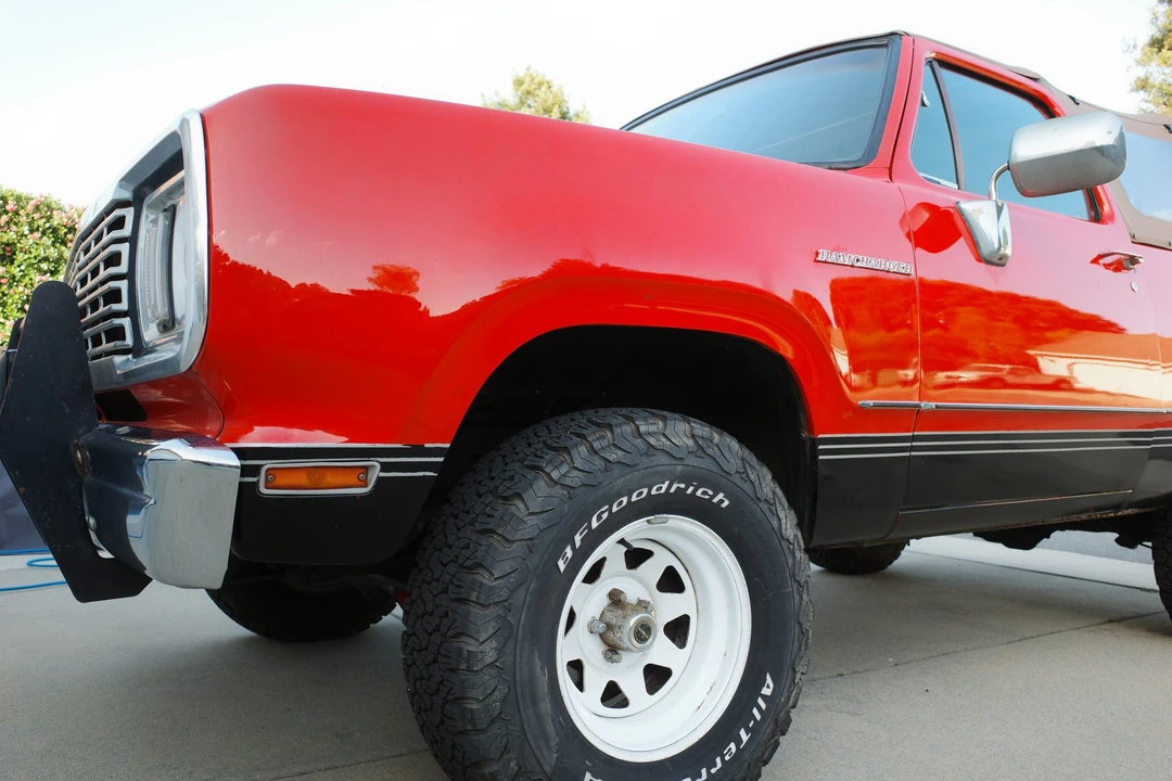 1977 Dodge Ramcharger - Image 25 of 31