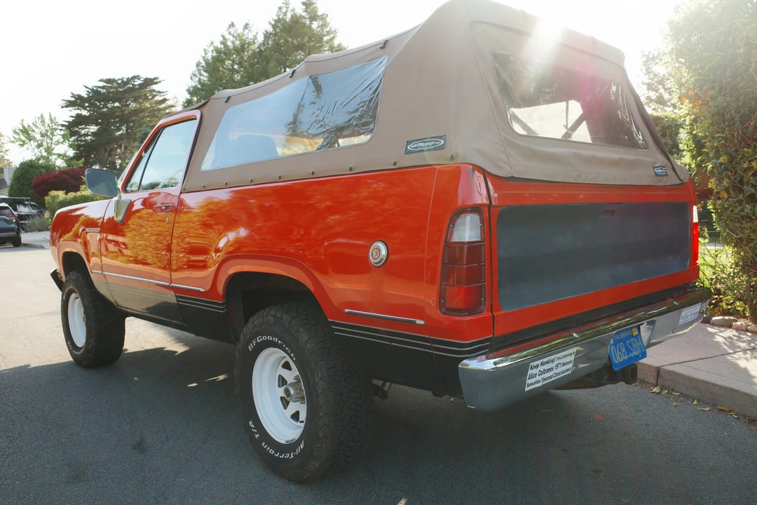 1977 Dodge Ramcharger - Image 15 of 31