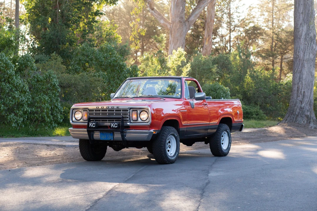 1977 Dodge Ramcharger - Image 5 of 31