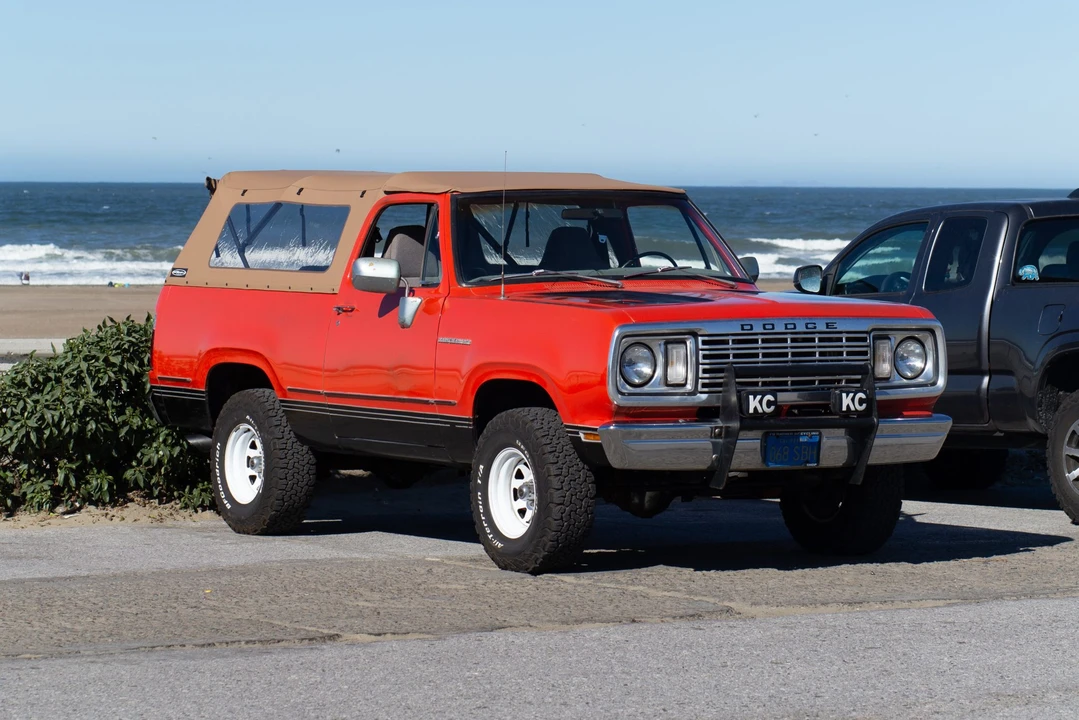 1977 Dodge Ramcharger - Image 11 of 31