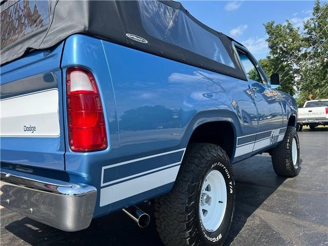 1977 Dodge Ramcharger - Image 23 of 29