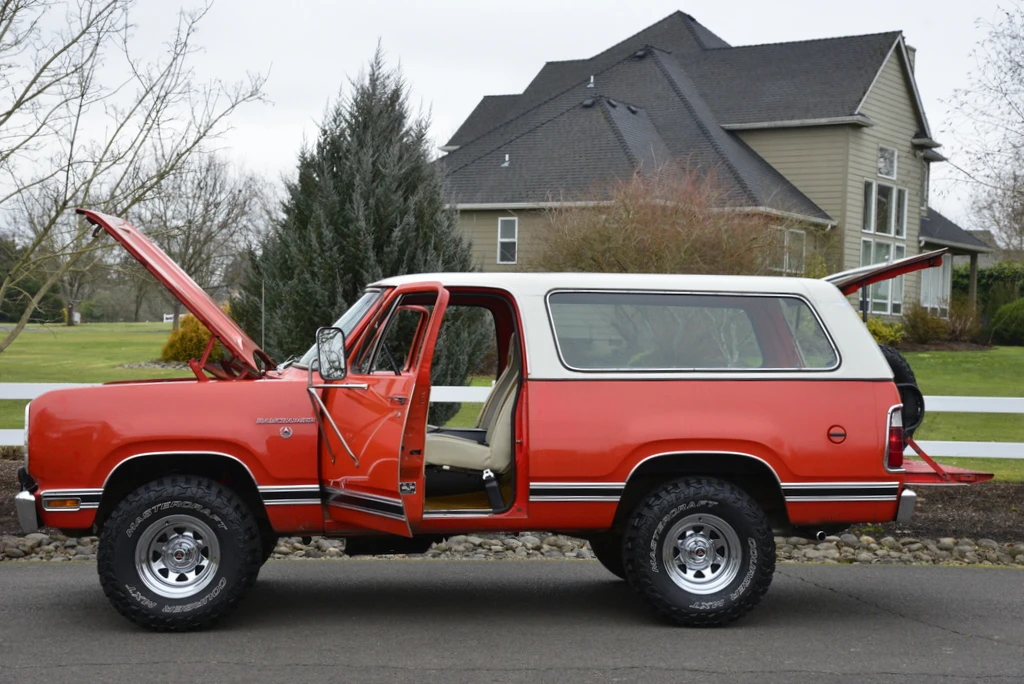 1977 Dodge Ramcharger - Image 16 of 31