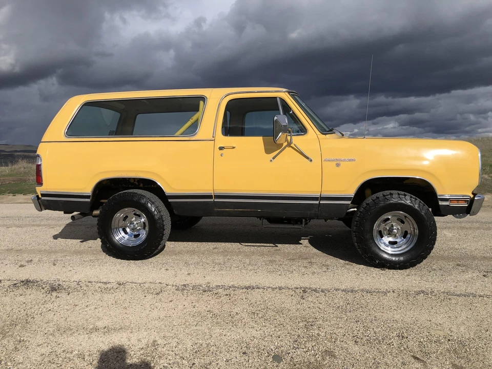 1977 Dodge Ramcharger - Image 8 of 31