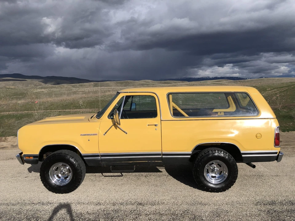 1977 Dodge Ramcharger - Image 12 of 31