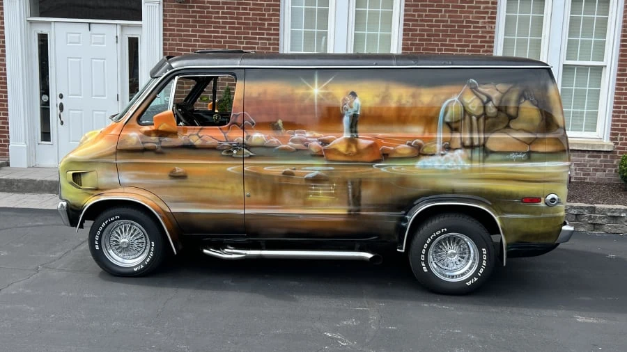 1977 Dodge Ram Van - Image 2 of 13