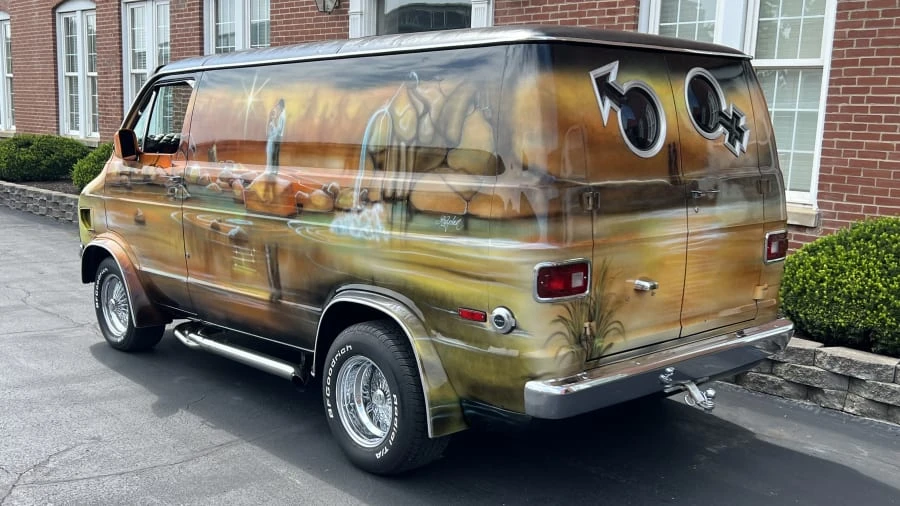 1977 Dodge Ram Van - Image 3 of 13