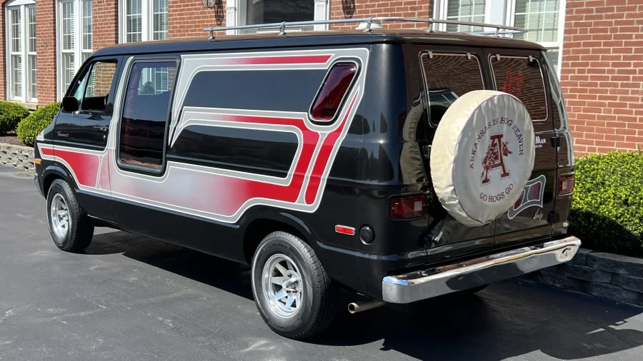 1977 Dodge Ram Van - Image 3 of 15