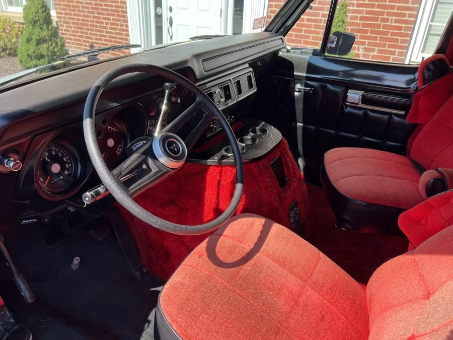 1977 Dodge Ram Van - Image 6 of 15