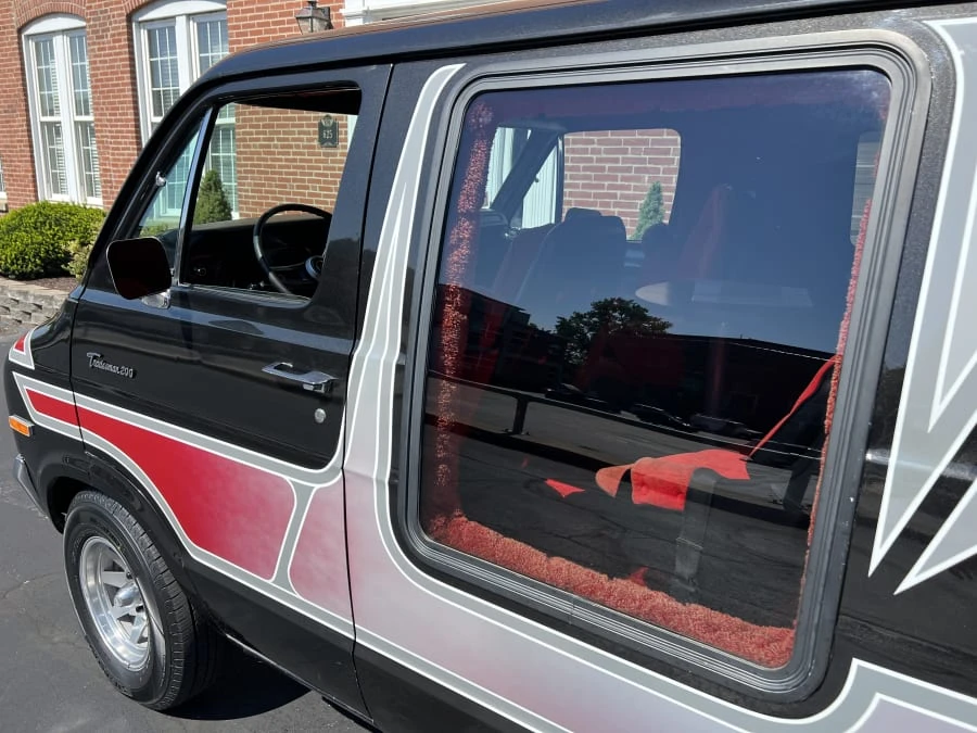 1977 Dodge Ram Van - Image 5 of 15