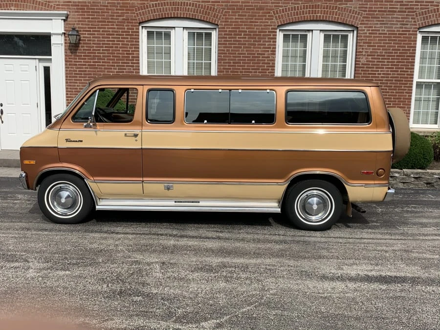 1977 Dodge Ram Van - Image 2 of 8