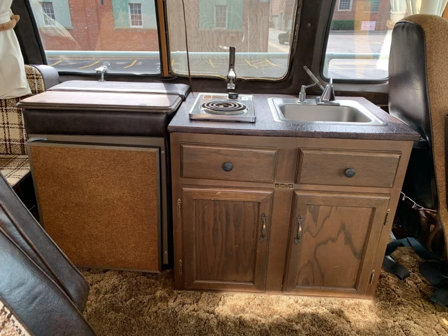 1977 Dodge Ram Van - Image 7 of 8