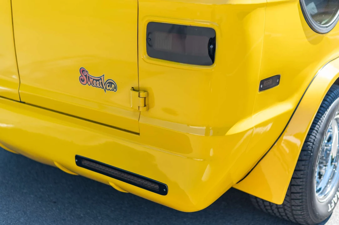 1977 Dodge Ram Van - Image 21 of 31
