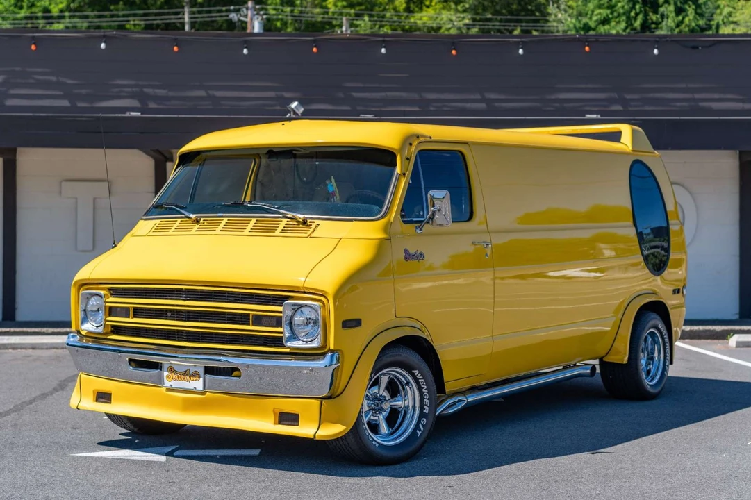 1977 Dodge Ram Van - Image 2 of 31