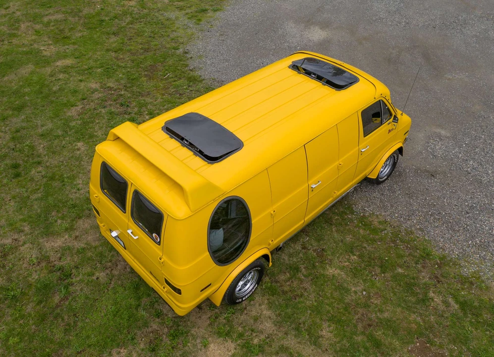 1977 Dodge Ram Van - Image 13 of 31