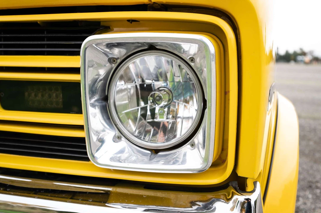 1977 Dodge Ram Van - Image 26 of 31