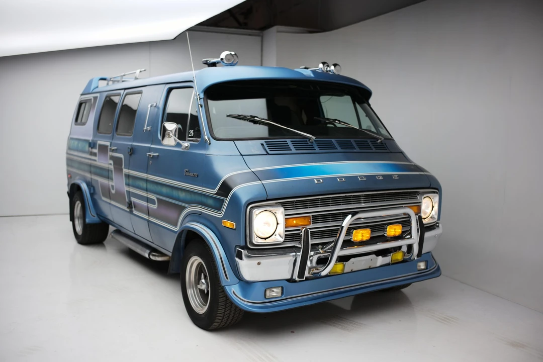 1977 Dodge Ram Van - Image 27 of 31