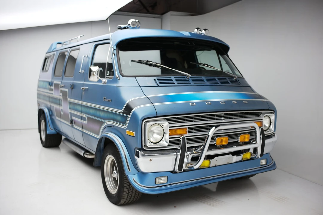 1977 Dodge Ram Van - Image 26 of 31