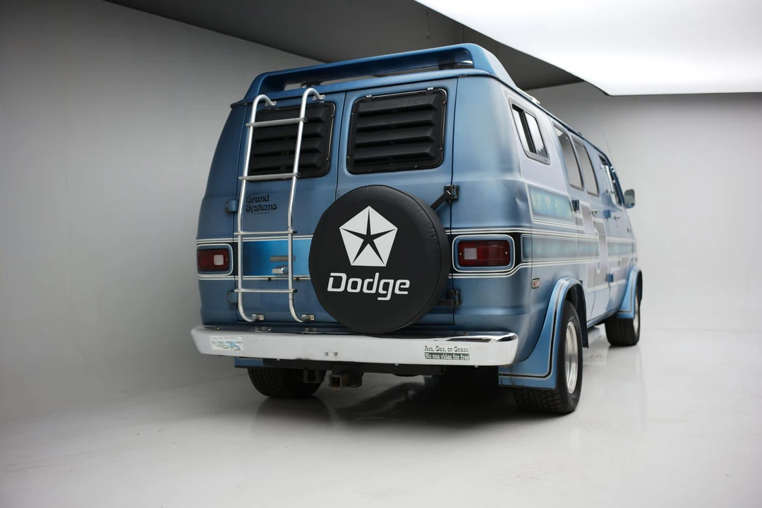 1977 Dodge Ram Van - Image 15 of 31