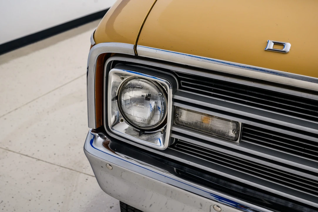1977 Dodge Ram Van - Image 11 of 31