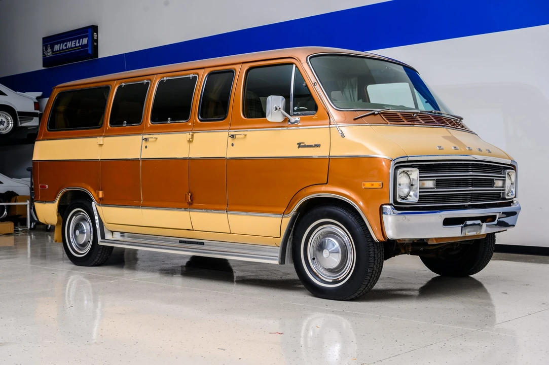1977 Dodge Ram Van - Image 6 of 31