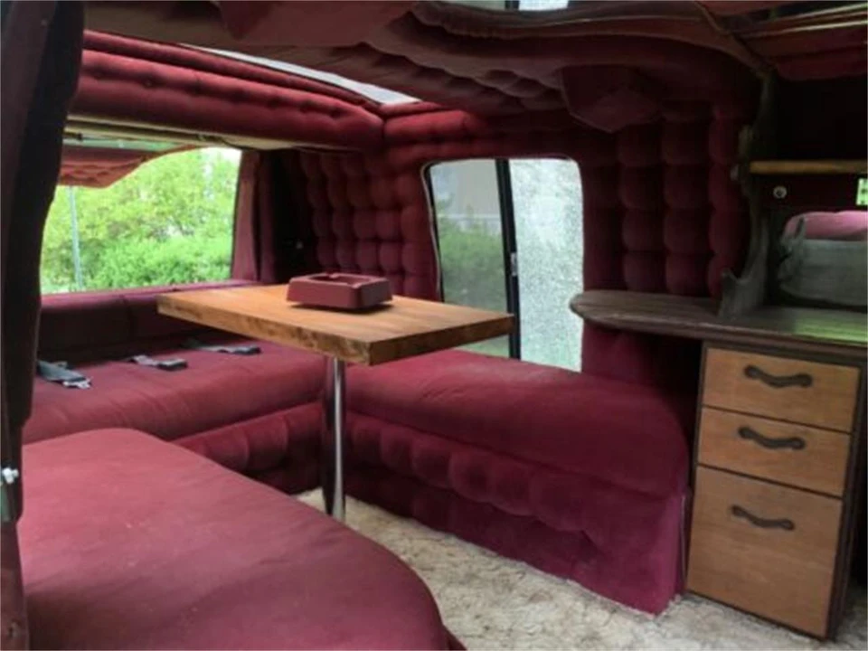 1977 Dodge Ram Van - Image 9 of 25