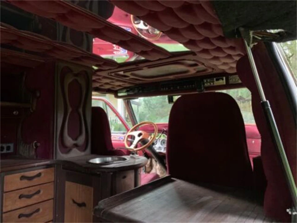 1977 Dodge Ram Van - Image 8 of 25