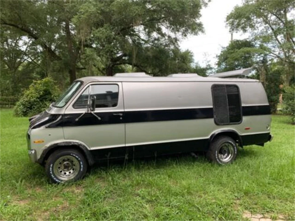 1977 Dodge Ram Van - Image 16 of 25