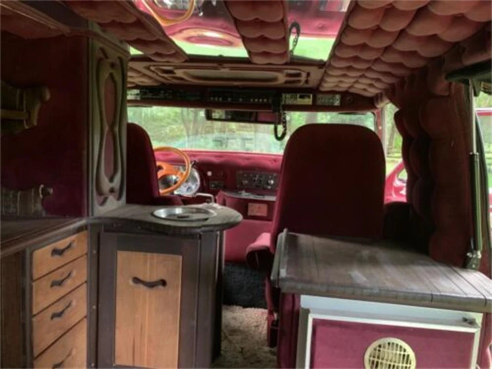 1977 Dodge Ram Van - Image 13 of 25