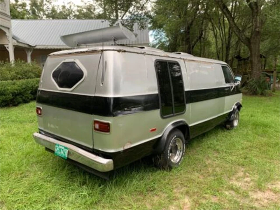 1977 Dodge Ram Van - Image 21 of 25